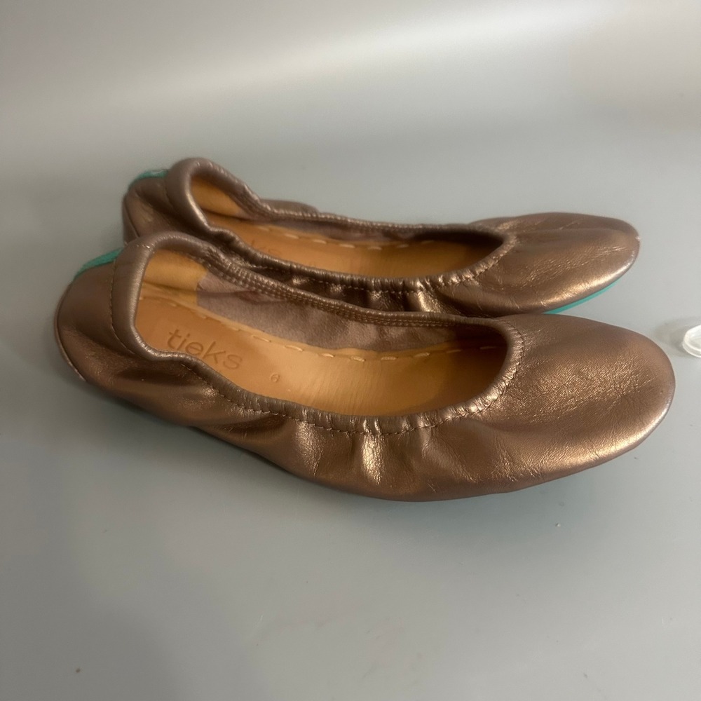 Tieks by Gavrieli Metallic Rose Gold Leather Ballet Flats Teal Sole Size 6